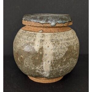 Robert Weiss Handmade Stoneware Lidded Jar Pot 5" x 4.5"